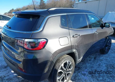 2023 Jeep Compass Limited 4X4 z USA, uszkodzony, nr VIN 3C4NJDCN6PT525630